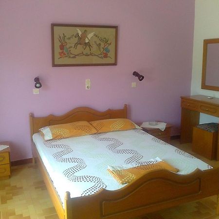 Dionysia Apartments Кефалос Екстериор снимка